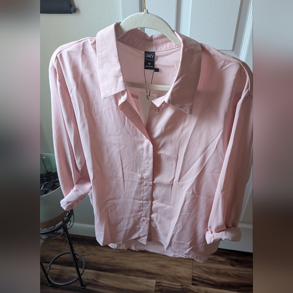NWT Pink Blouse 🩷